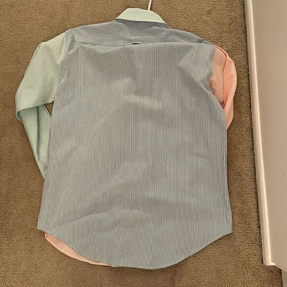 Solid and striped new button down Large - Picture 5 of 5